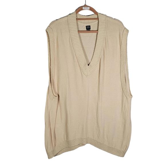 BDG Urban Outfitters Cream Sweater V Neck Oversized Vest Men Size M/L - Picture 1 of 9